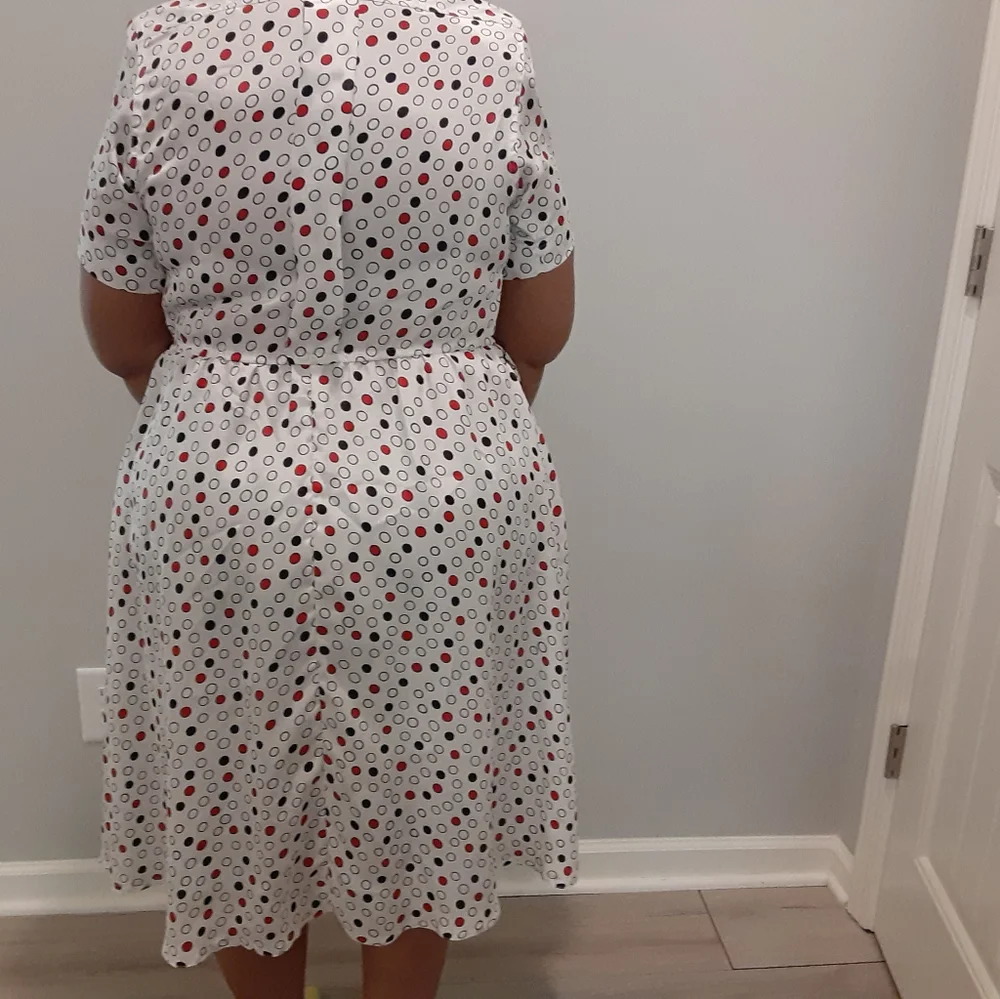 Women dress - Picture 5 of 5